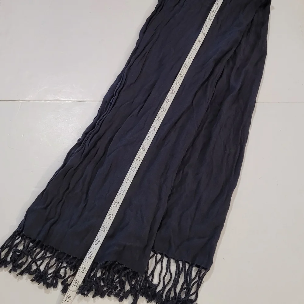 Scarf - Picture 3 of 4